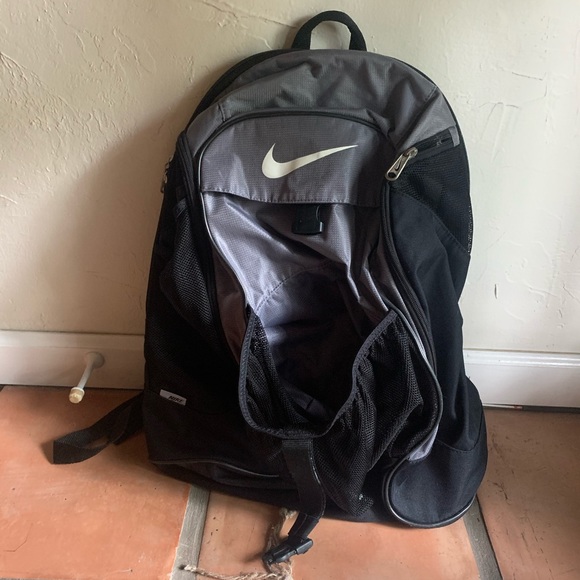 nike backpack with ball holder